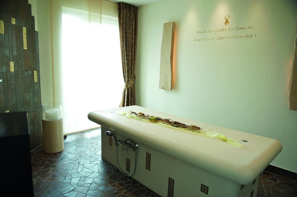 Hochwaelder Wohlfuehlhotel Losheim am See Ngoại thất bức ảnh